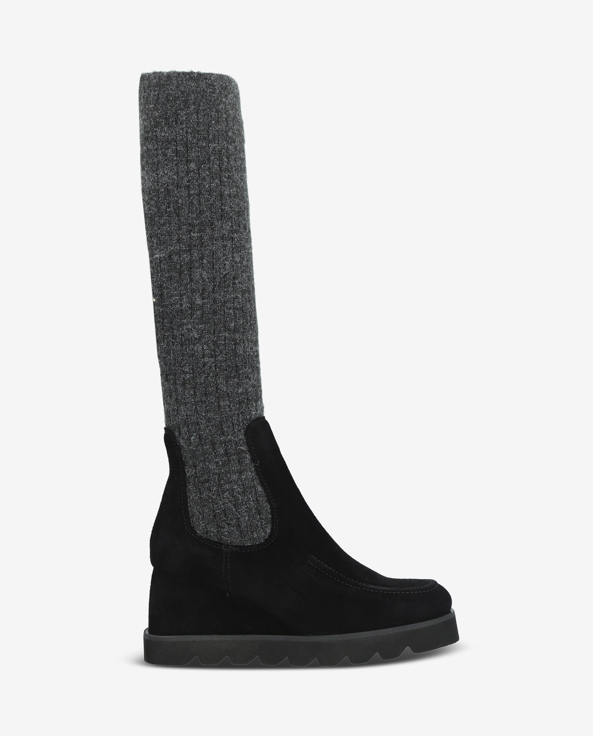 LLARU BS BLACK