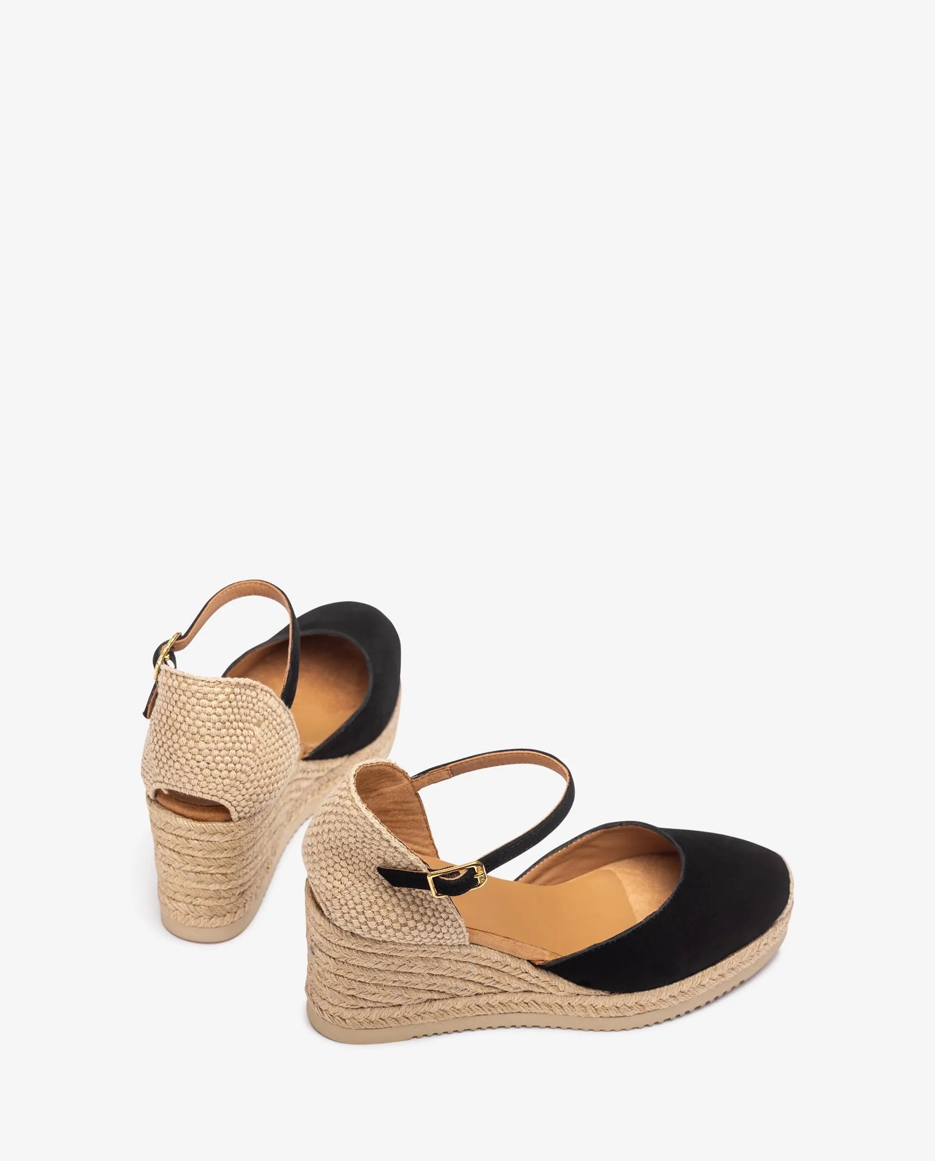 CACERES KS BLACK