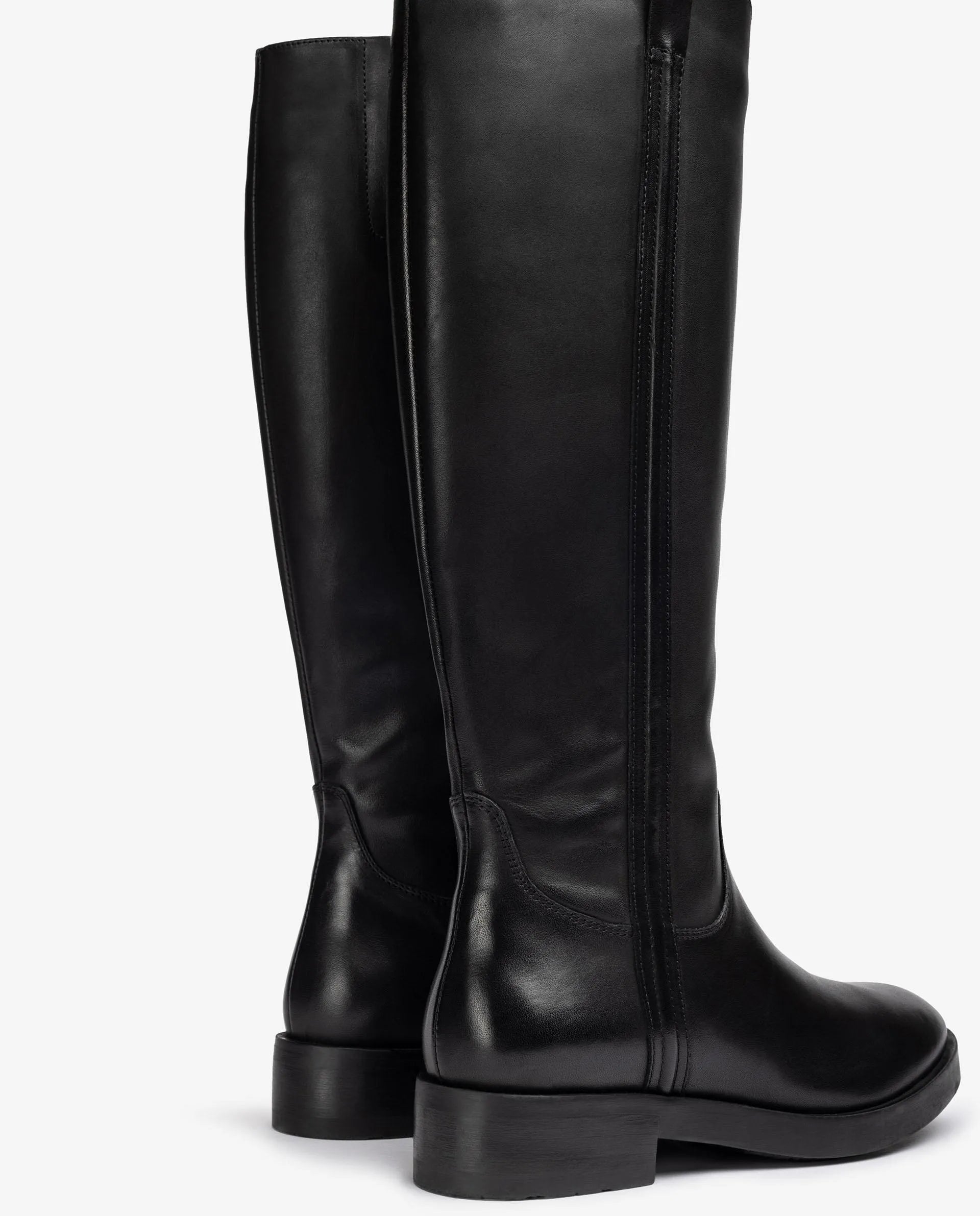 EBON MAR BLACK